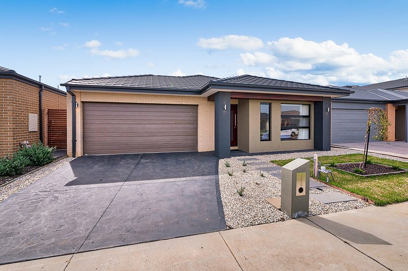 Photo - 11 Carisbrooke Way, Clyde North VIC 3978 - Image 20