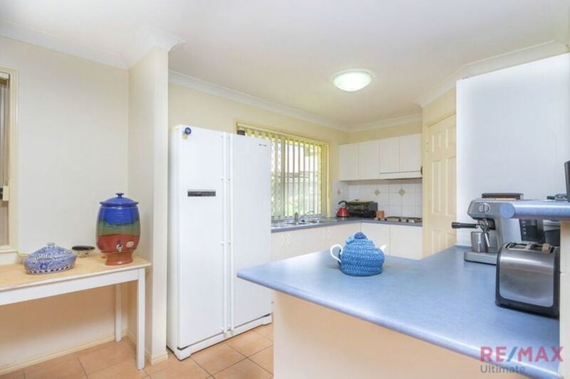 Photo - 11 Carolyn Court, Caboolture South QLD 4510 - Image 5