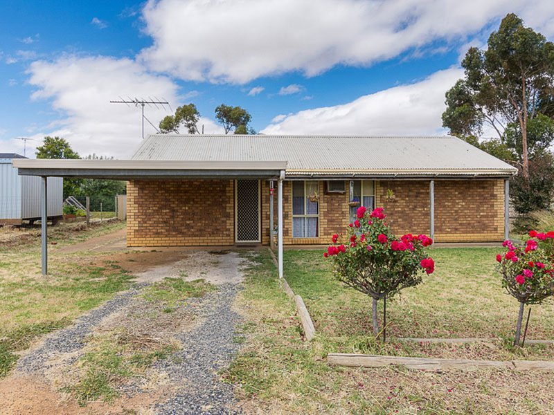 11 Carruthers Court, Strathalbyn SA 5255