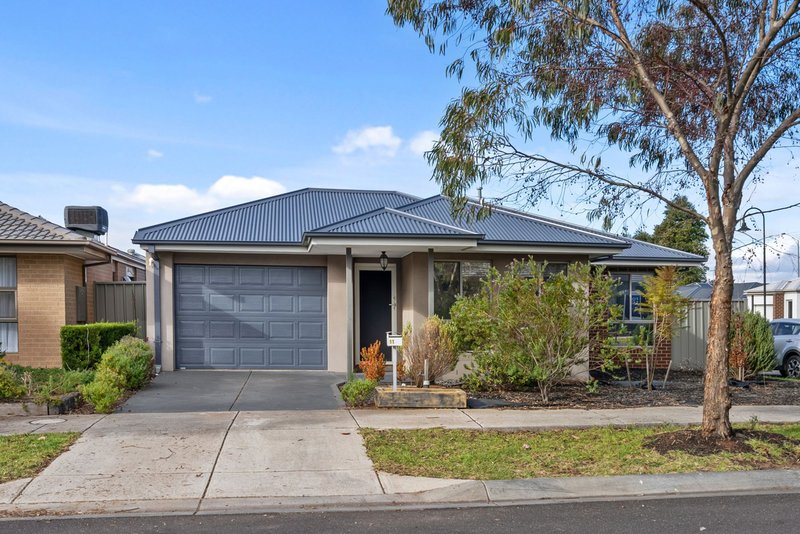 Photo - 11 Caspar Place, Maddingley VIC 3340 - Image 2