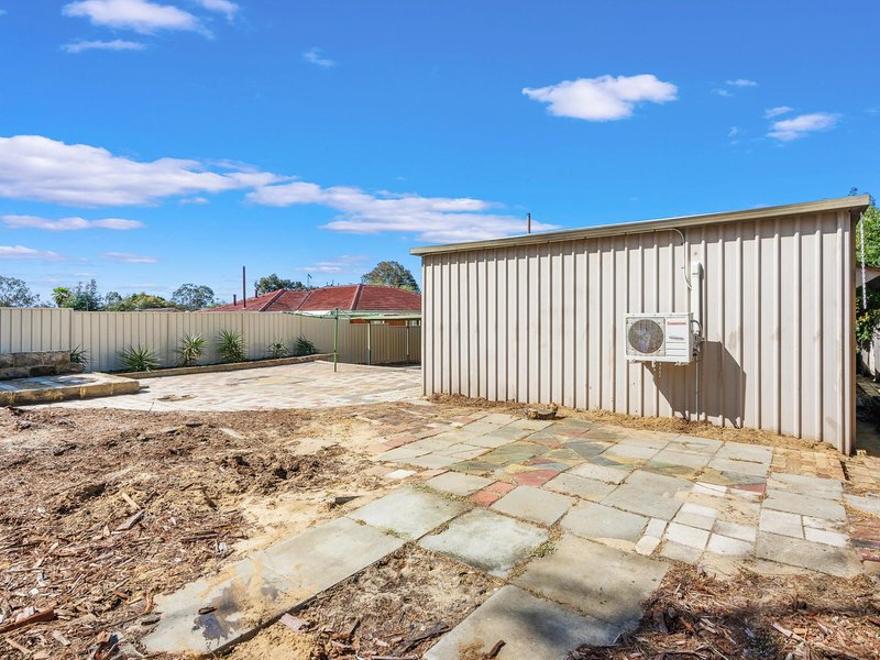 Photo - 11 Casserley Avenue, Girrawheen WA 6064 - Image 29