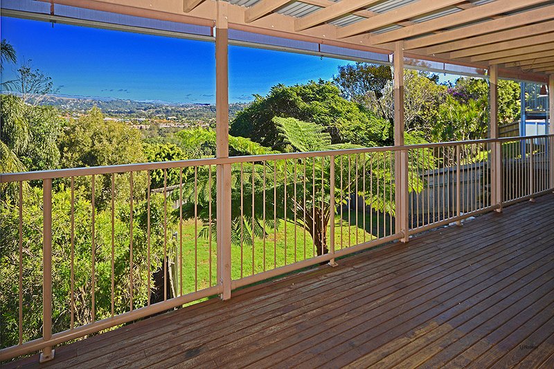 Photo - 11 Castlecrag Avenue, Banora Point NSW 2486 - Image 6