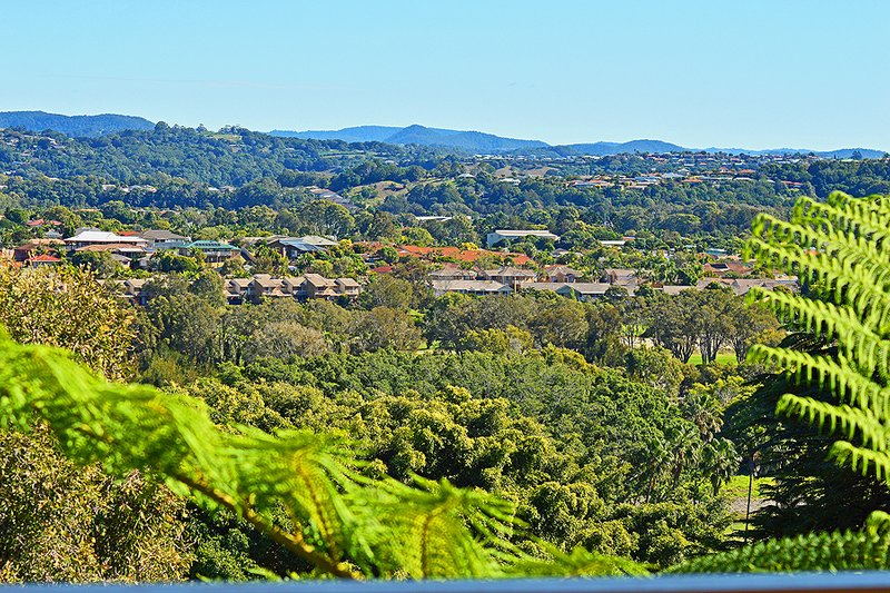 Photo - 11 Castlecrag Avenue, Banora Point NSW 2486 - Image 12