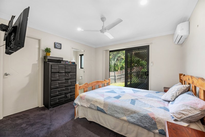 Photo - 11 Castlereagh Street, Murrumba Downs QLD 4503 - Image 9