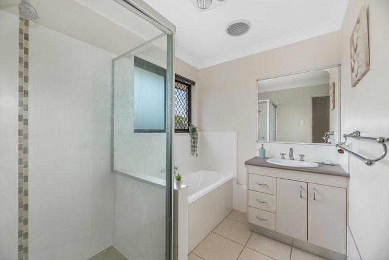 Photo - 11 Castlereagh Street, Murrumba Downs QLD 4503 - Image 15