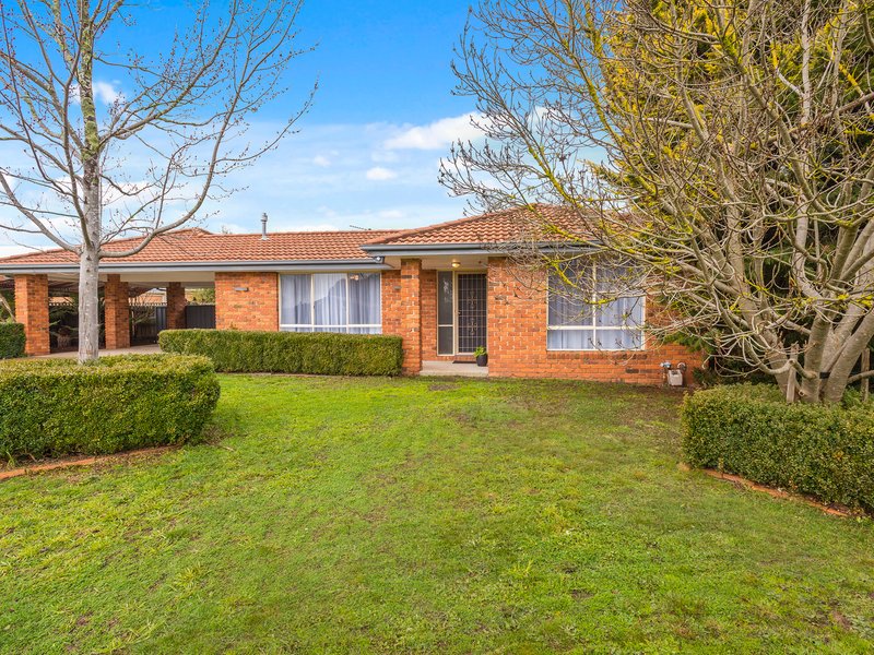 11 Castles Crescent, Kyneton VIC 3444