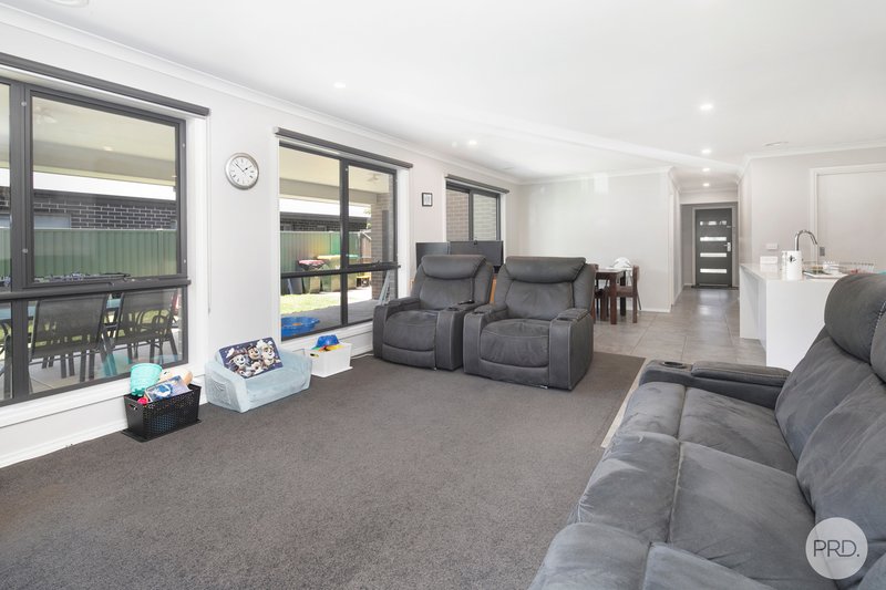 Photo - 11 Caviar Court, Miners Rest VIC 3352 - Image 3