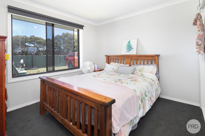 Photo - 11 Caviar Court, Miners Rest VIC 3352 - Image 6