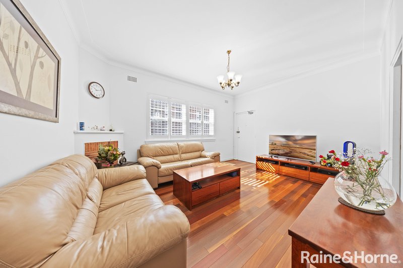 Photo - 1/1 Cecil Street, Ashfield NSW 2131 - Image 4