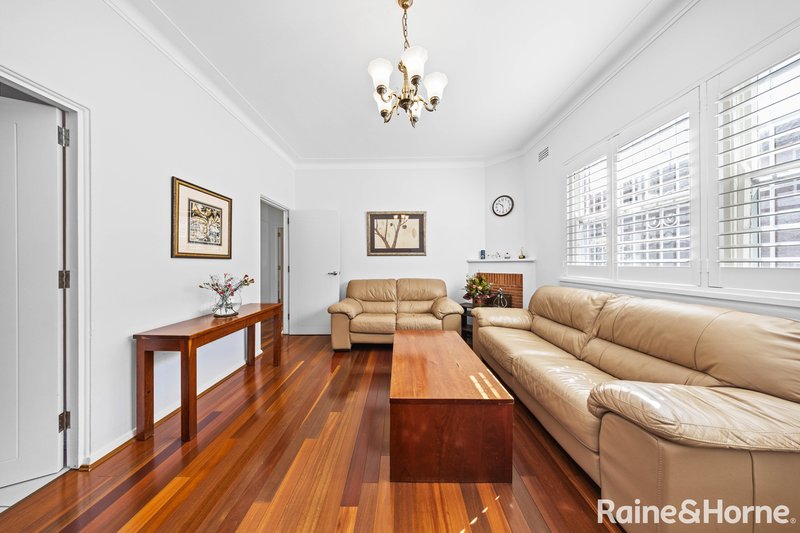 Photo - 1/1 Cecil Street, Ashfield NSW 2131 - Image 5