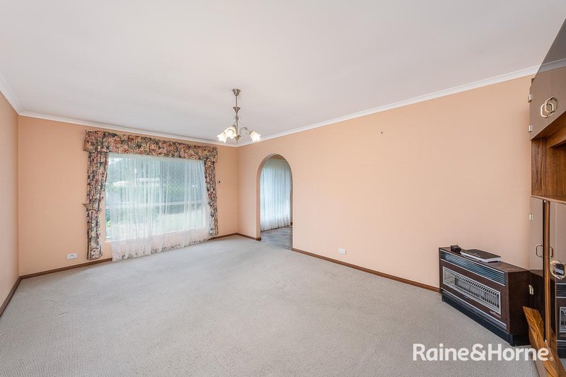 Photo - 11 Cedar Grove, Mount Barker SA 5251 - Image 3