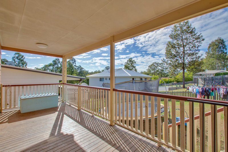 Photo - 11 Chalmers Place, North Ipswich QLD 4305 - Image 13