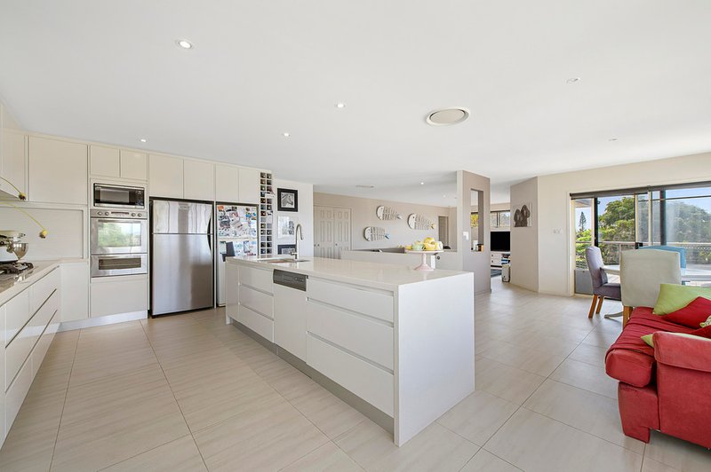 Photo - 11 Chalmers Street, Port Macquarie NSW 2444 - Image 5