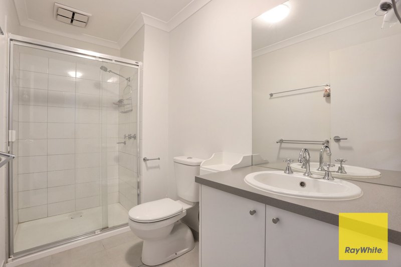 Photo - 11 Chapel Street, Point Cook VIC 3030 - Image 10