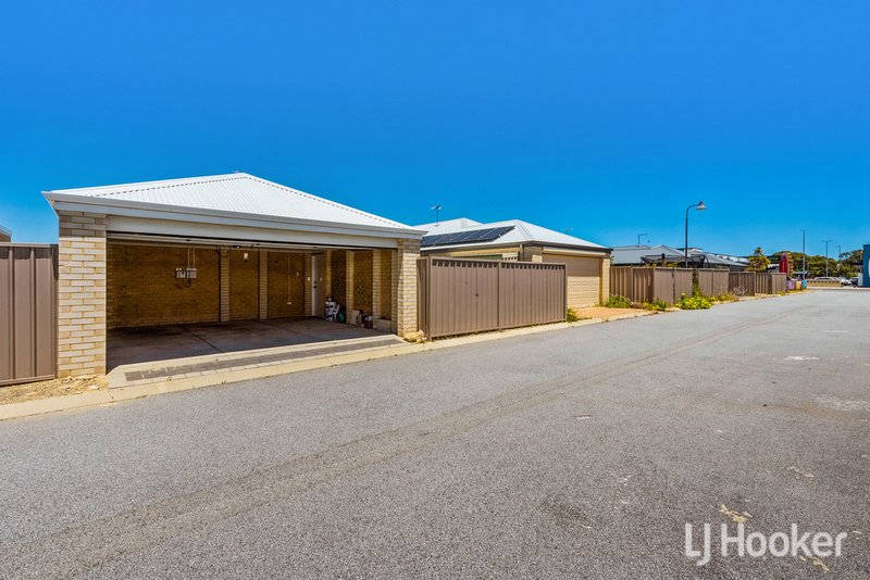 Photo - 11 Charleston Street, Karnup WA 6176 - Image 21