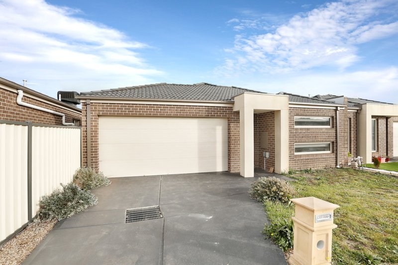 Photo - 1/1 Charlotte Avenue, Melton West VIC 3337 - Image 9