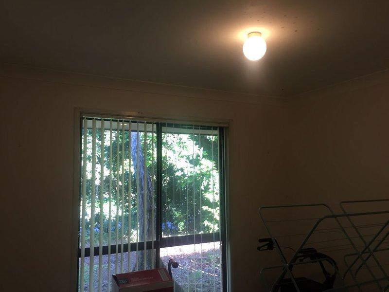 Photo - 11 Chatburn Street, Chapel Hill QLD 4069 - Image 6