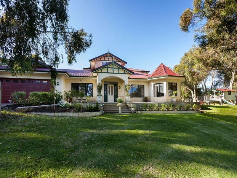 Photo - 11 Chenin Lane, The Vines WA 6069 - Image 13