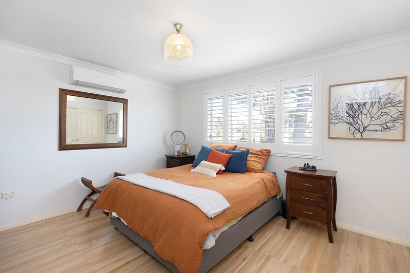 Photo - 11 Cheryl Avenue, Terrigal NSW 2260 - Image 12