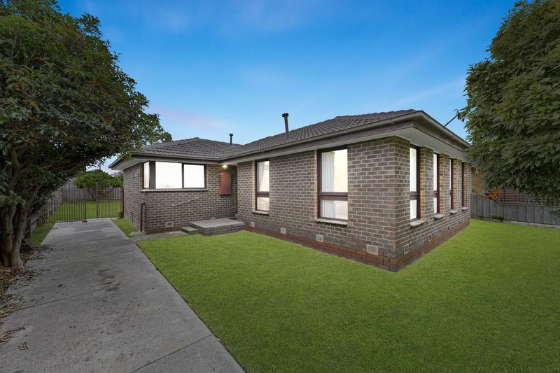 Photo - 11 Chesney Street, Keysborough VIC 3173 - Image 2