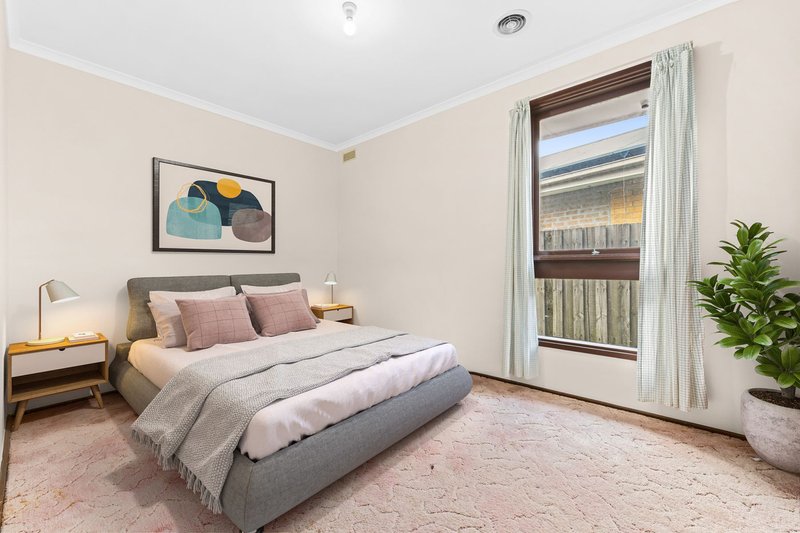 Photo - 11 Chesney Street, Keysborough VIC 3173 - Image 7