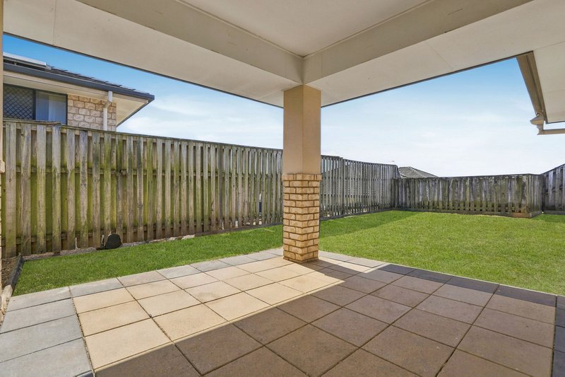 Photo - 11 Chesterton Str , Pacific Pines QLD 4211 - Image 11