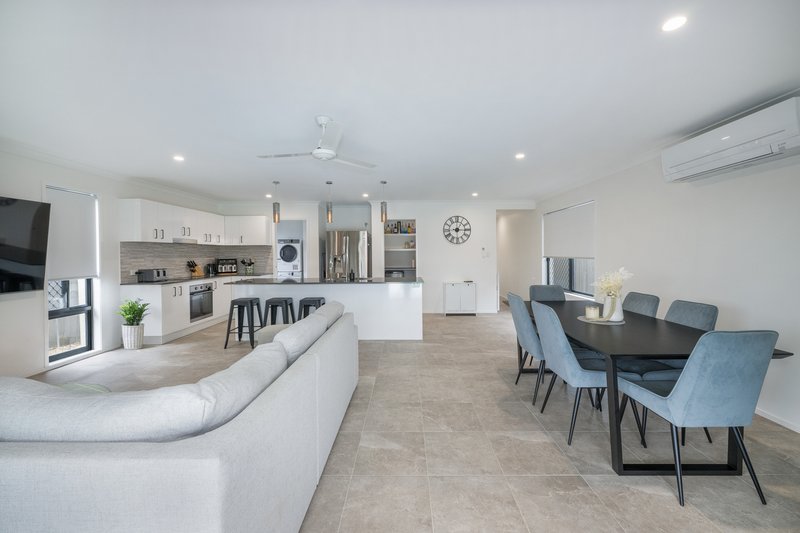 Photo - 11 Chestnut Street, Caboolture South QLD 4510 - Image 3