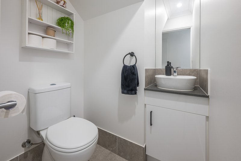 Photo - 11 Chestnut Street, Caboolture South QLD 4510 - Image 13