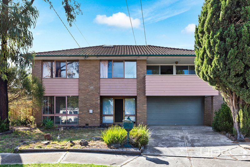 11 Chilterns Court, Kealba VIC 3021