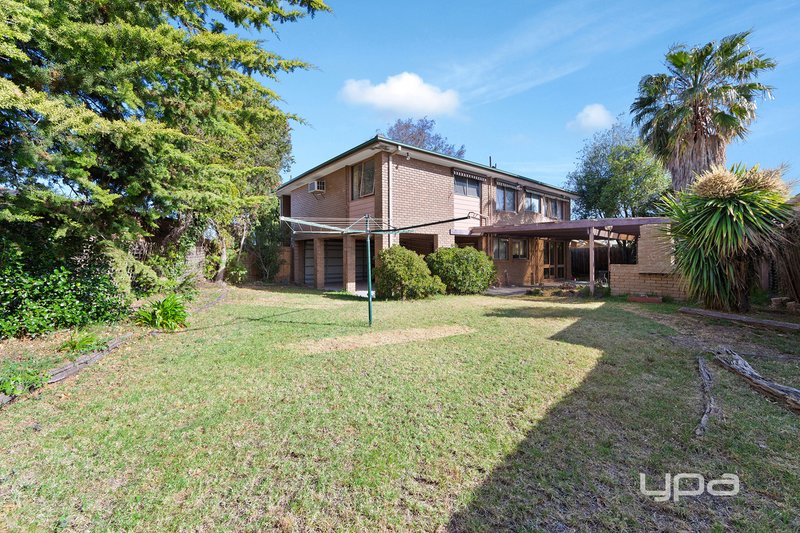 Photo - 11 Chilterns Court, Kealba VIC 3021 - Image 15