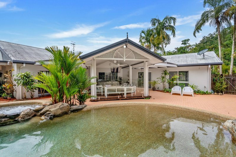 Photo - 11 Cicero Close, Mooroobool QLD 4870 - Image 22