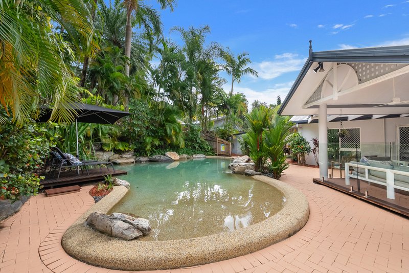 Photo - 11 Cicero Close, Mooroobool QLD 4870 - Image 23