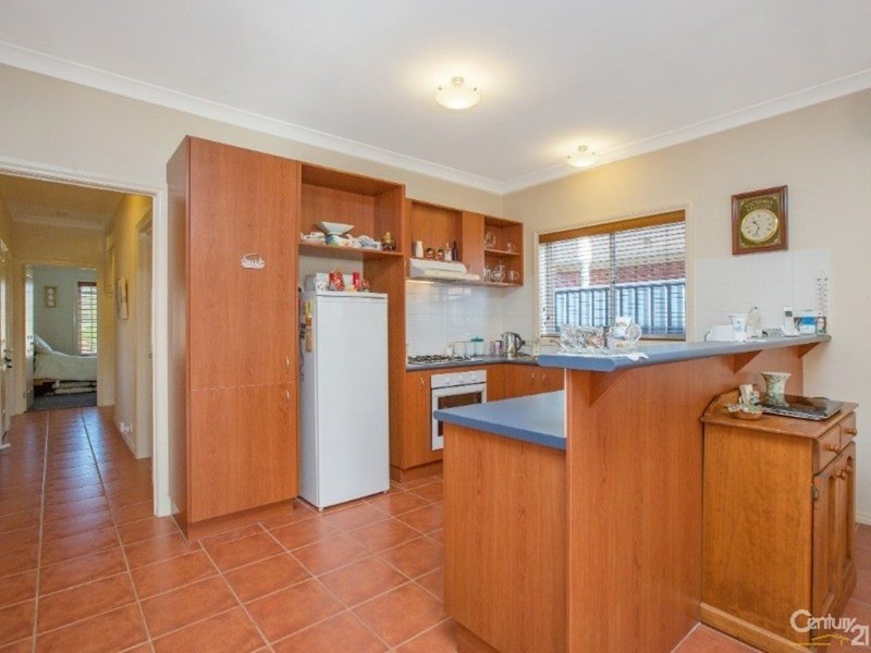 Photo - 11 Cider Link, Pakenham VIC 3810 - Image 3