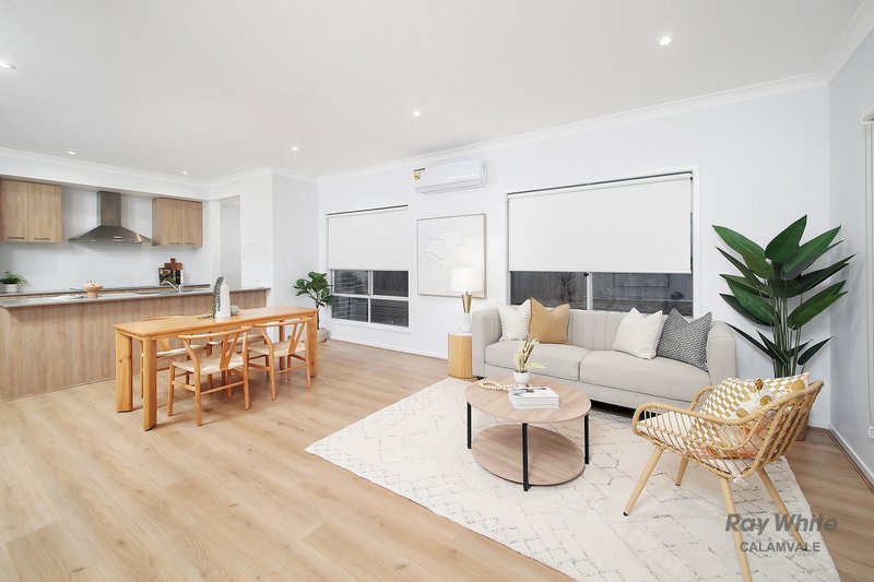 Photo - 11 Citrus Street, Greenbank QLD 4124 - Image 6