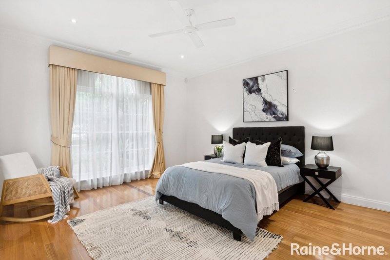 Photo - 11 Claire Street, Lower Mitcham SA 5062 - Image 11