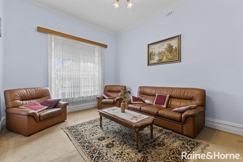 Photo - 11 Claremont Street, Mile End SA 5031 - Image 4