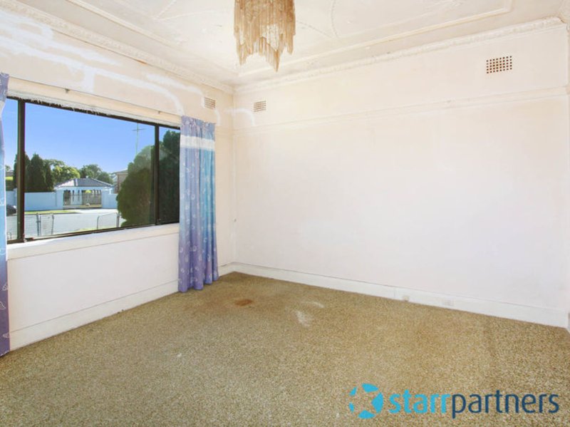 Photo - 11 Clarence Street, Merrylands NSW 2160 - Image 9