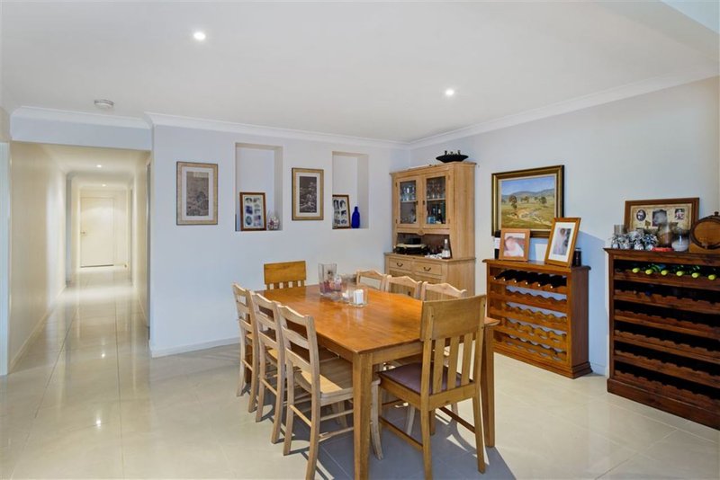 Photo - 11 Clifton Drive, Port Macquarie NSW 2444 - Image 7