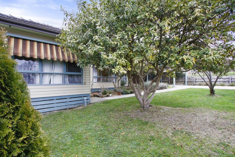 Photo - 1/1 Clyde Street, Lilydale VIC 3140 - Image 4