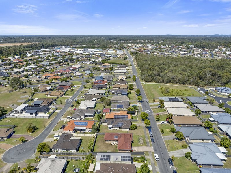 Photo - 11 Coach Road West , Morayfield QLD 4506 - Image 20