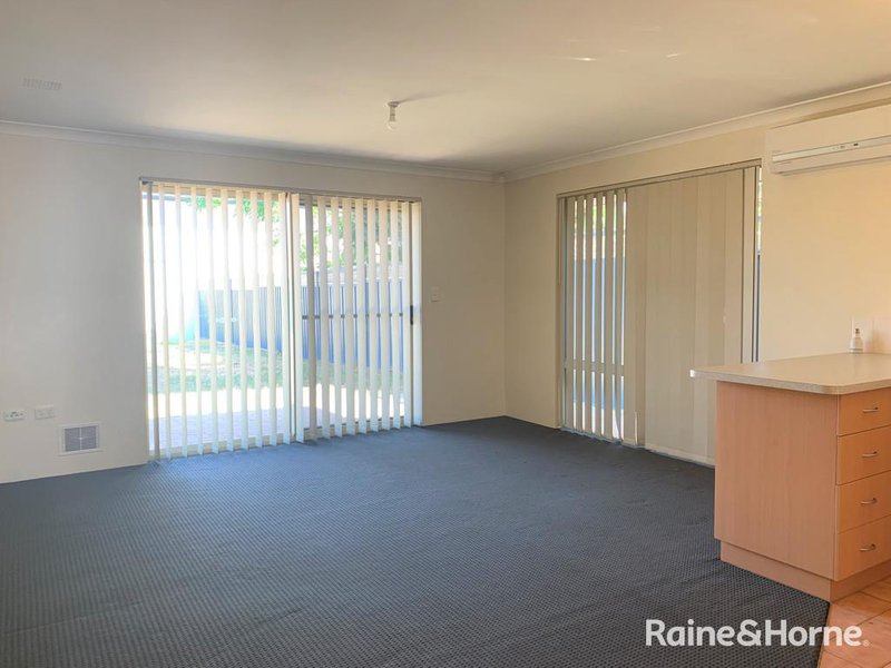 Photo - 11 Cole Street, Midland WA 6056 - Image 3