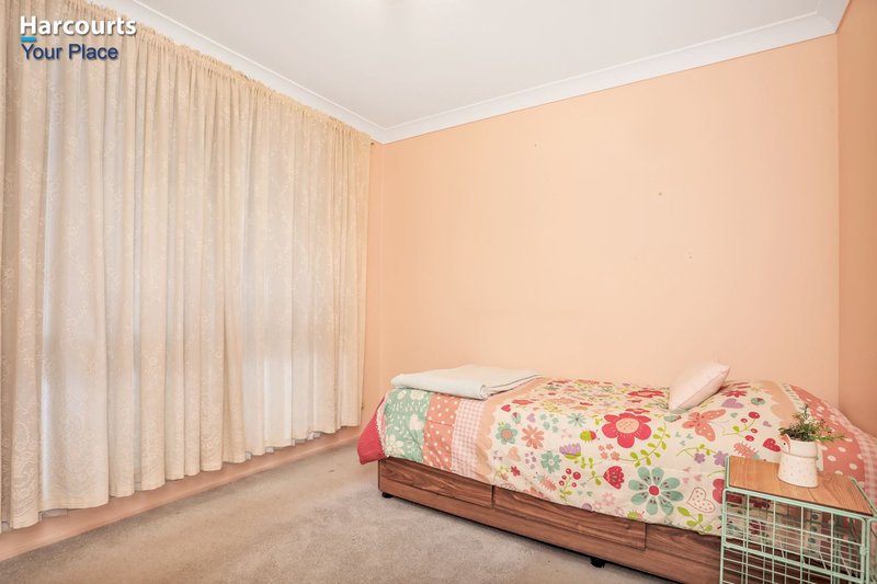 Photo - 11 Colebee Crescent, Hassall Grove NSW 2761 - Image 6