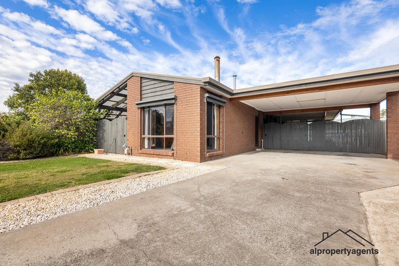 11 Colla Court, Horsham VIC 3400