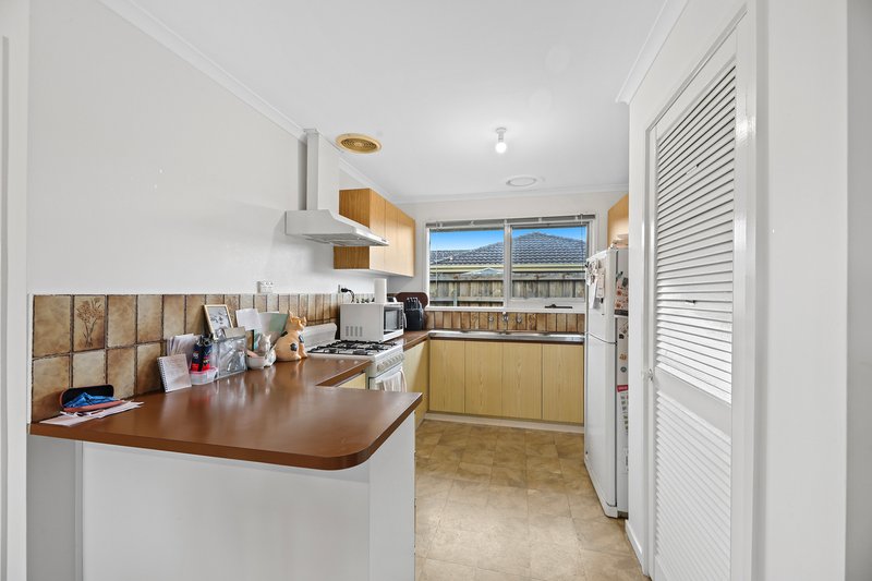 Photo - 11 Colli Drive, Newborough VIC 3825 - Image 3