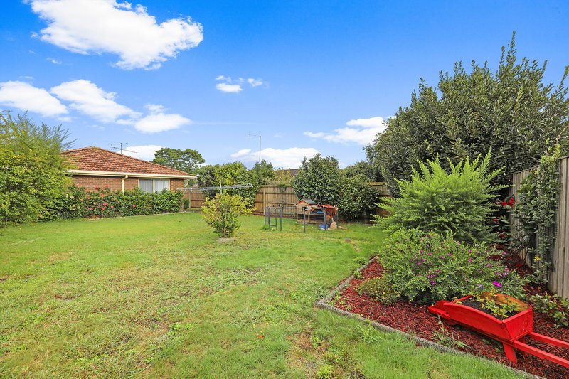 Photo - 11 Colli Drive, Newborough VIC 3825 - Image 11