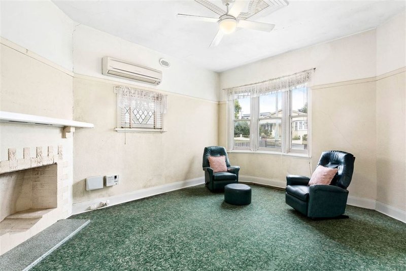 Photo - 11 Como Crescent, Newstead TAS 7250 - Image 2