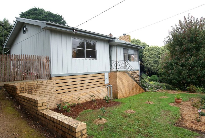 11 Comongin Avenue, Warburton VIC 3799