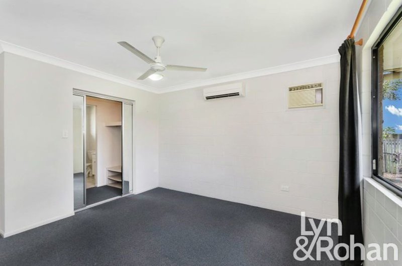 Photo - 11 Concord Crescent, Kirwan QLD 4817 - Image 7