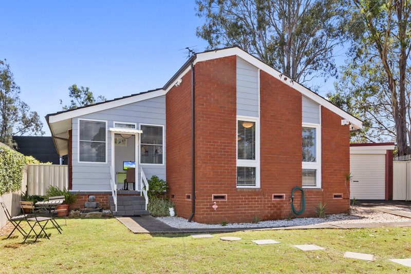 11 Conjola Place, Hammondville NSW 2170