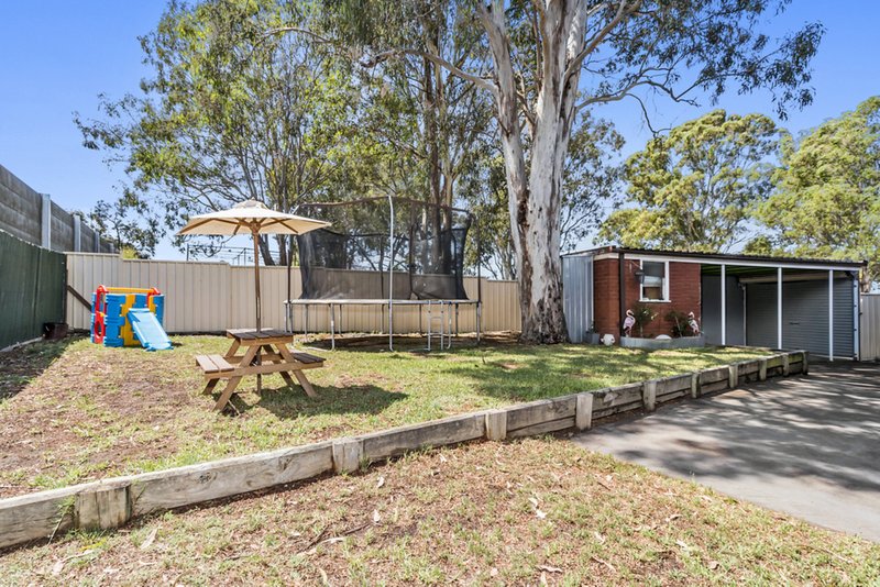 Photo - 11 Conjola Place, Hammondville NSW 2170 - Image 11